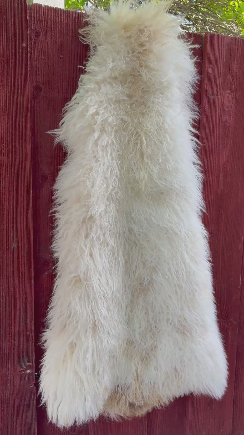 Long Wool Sheepskin Rug N915 - 42"